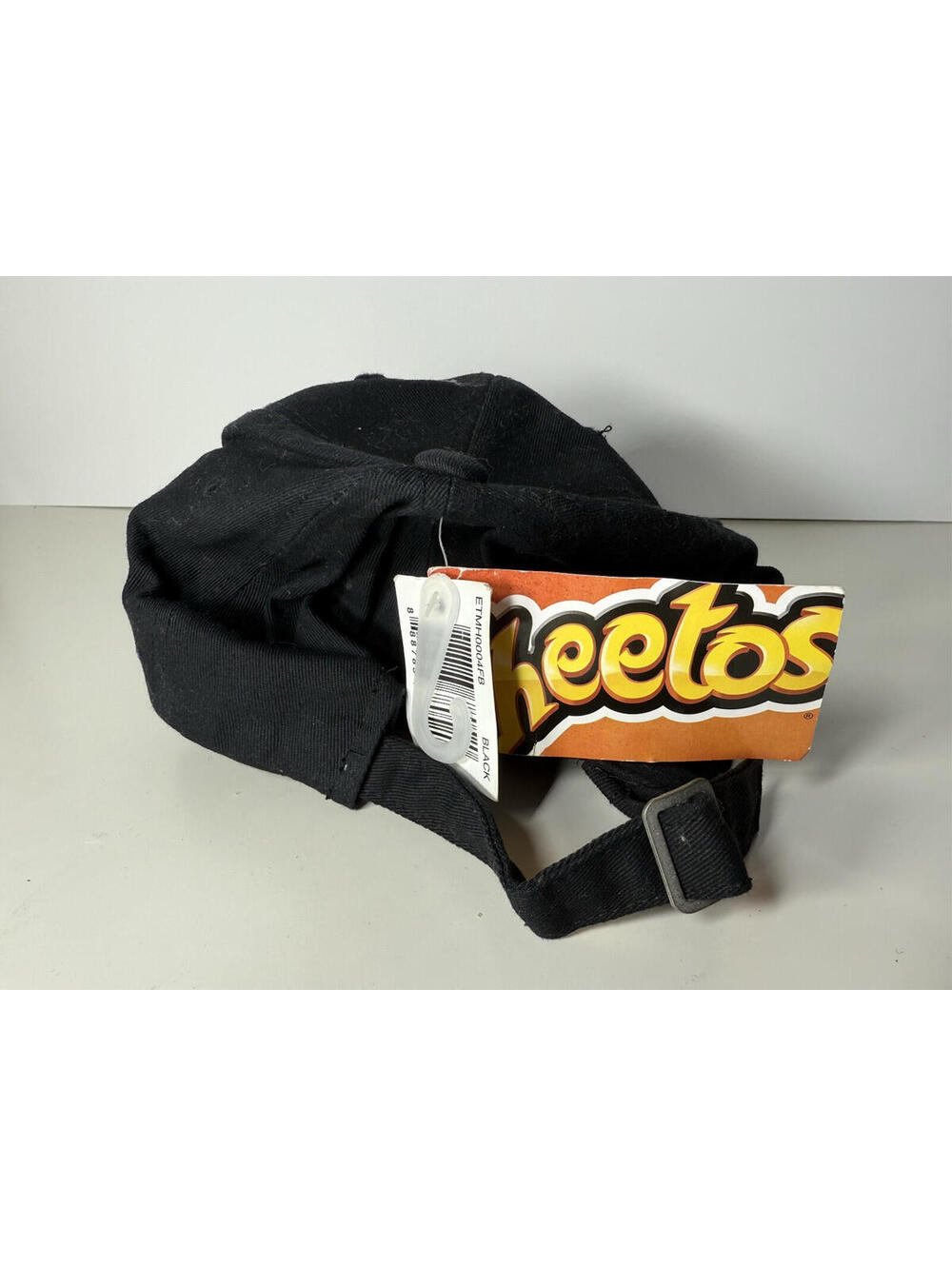 Cheetos Flamin Hot Crunchy Black Adjustable Strap Hat Cap Brand New - Picture 2 of 3